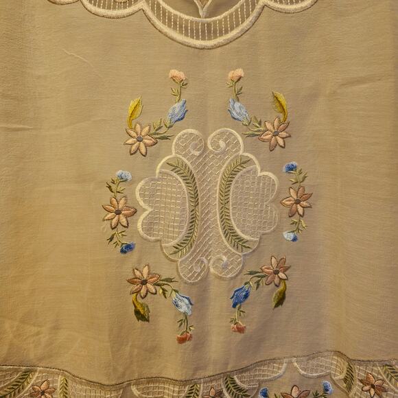 Oulie sheer embroidered blouse size large nwt - Picture 3 of 6